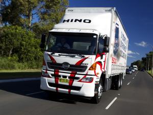 Hino 500 FM 2632 2008 года
